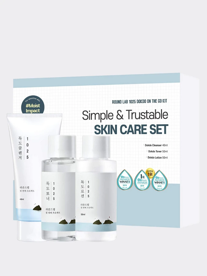 Набор миниатюр для ухода за кожей с морской водой Round Lab 1025 Dokdo On The Go Kit