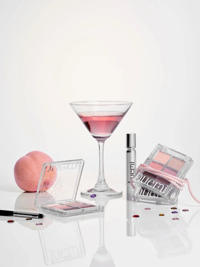 Палетка теней для век Huemi Spot-On Pigment Eye Palette #02 Dawn