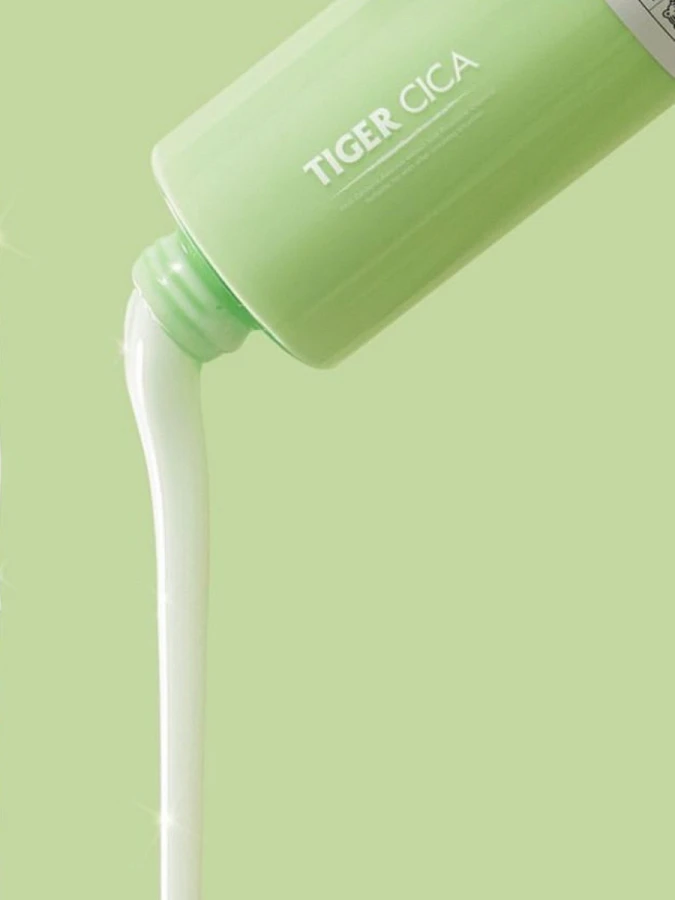 Успокаивающий лосьон для лица с экстрактом центеллы азиатской  It's Skin Tiger Cica Green Chill Down Lotion