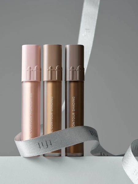Жидкий хайлайтер с естественным сиянием TFIT Idol Contour Highlighter Shine Beige Жидкий хайлайтер с естественным сиянием TFIT Idol Contour Highlighter Shine Beige