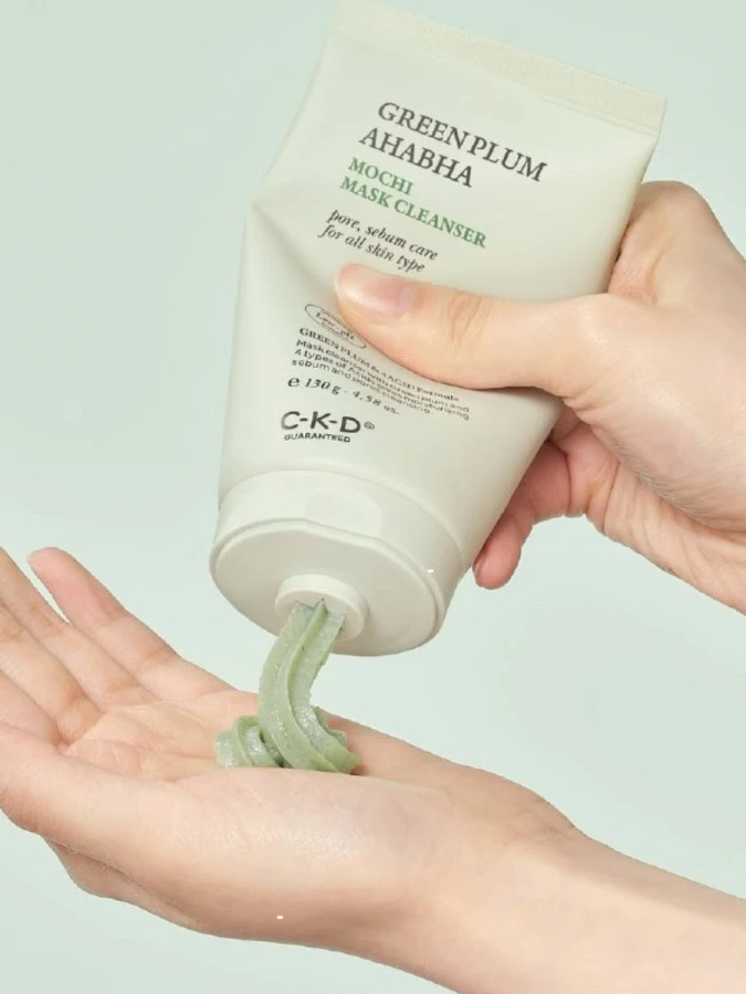 Очищающая маска-пенка для умывания с экстрактом зелёной сливы CKD Greenplum AHA BHA Mochi Mask Cleanser