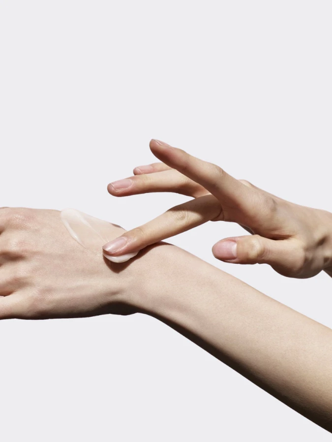 Восстанавливающий лосьон для тела ROVECTIN Anti-Irritant Barrier Repair Ultra Lotion