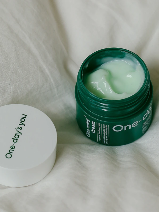 Успокаивающий гель-крем с экстрактом центеллы азиатской One-Day's You Cica:ming Cream