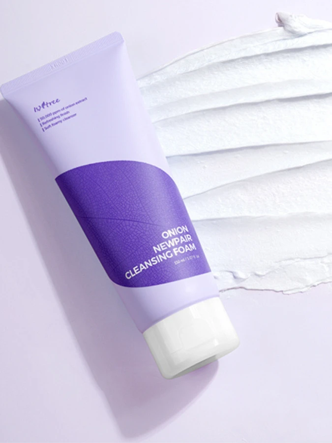 Успокаивающая пенка для умывания с экстрактом красного лука IsNtree Onion Newpair Cleansing Foam