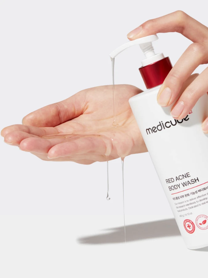 Противовоспалительный гель для душа с комплексом кислот Medicube Red Acne Body Wash 2.0