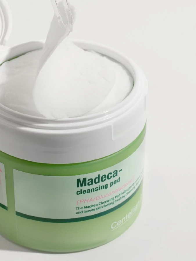 Отшелушивающие тонер-пэды с РНА-кислотой Centellian24 Madeca PHA Cleansing Pad