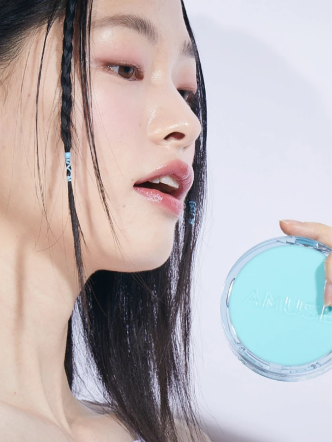 Тональное средство с матовым финишем AMUSE Meta Fixing Vegan Cushion SPF 45 PA++ 1.5 Natural