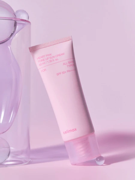 Солнцезащитный крем с эффектом выравнивания тона кожи Celimax Heart Pink Tone Up Sun Cream SPF50+ PA++++ Солнцезащитный крем с эффектом выравнивания тона кожи Celimax Heart Pink Tone Up Sun Cream SPF50+ PA++++