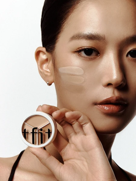 Палетка консилеров для лица TFIT Cover Up Pro Concealer 03 Cool Палетка консилеров для лица TFIT Cover Up Pro Concealer 03 Cool
