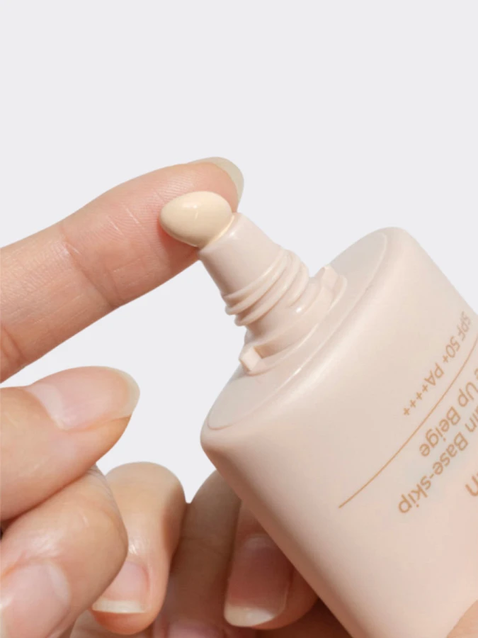 Солнцезащитный крем с тональным эффектом Numbuzin No.3 Porcelain Base-skip Tone Up Beige SPF50+PA++++