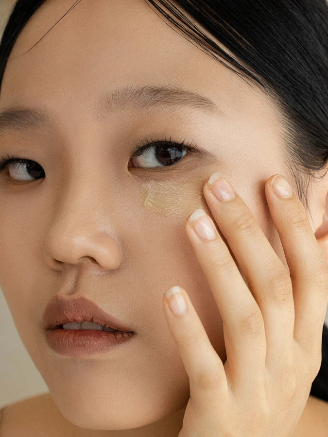 Сыворотка для век с экстрактом женьшеня и ретиналем Beauty of Joseon Revive Eye Serum Ginseng + Retinal Сыворотка для век с экстрактом женьшеня и ретиналем Beauty of Joseon Revive Eye Serum Ginseng + Retinal