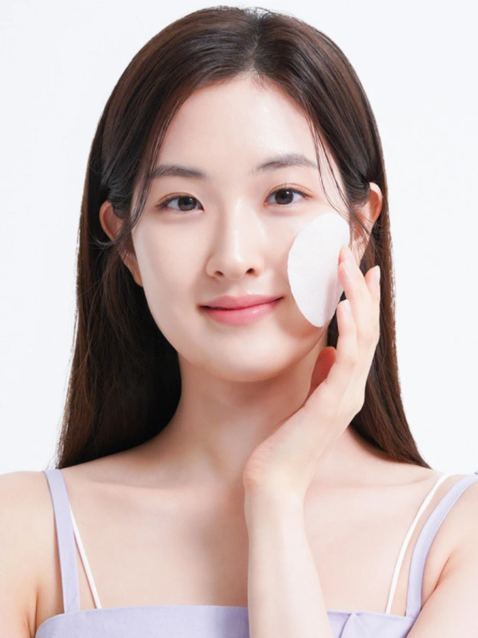 Противовоспалительные тонер-пэды с экстрактом красного лука IsNtree Onion Newpair Clear Pad