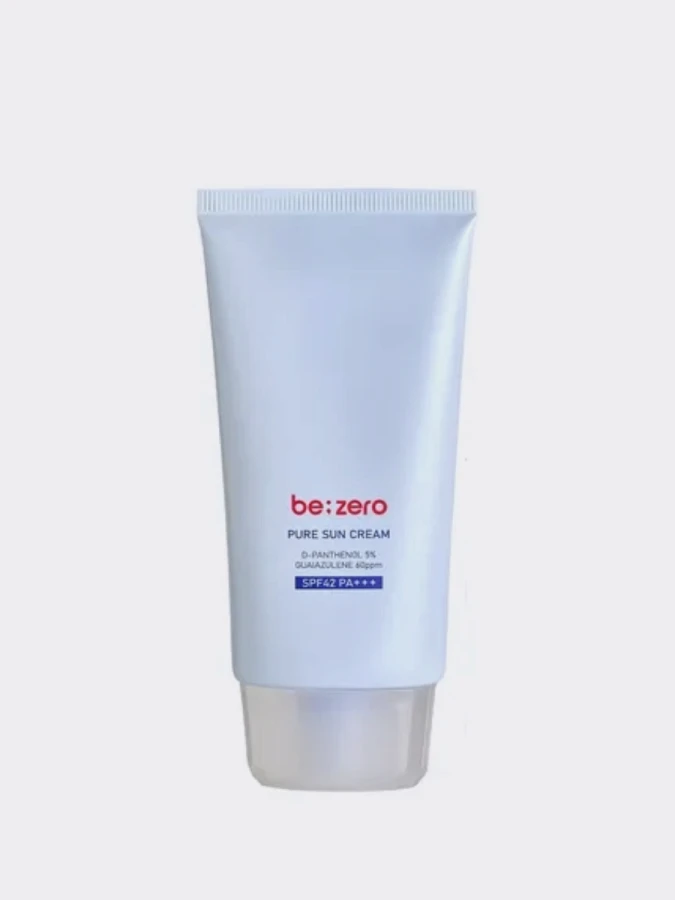 Мягкий солнцезащитный крем с гвайазуленом Derma Factory Be Zero Pure Sun Cream SPF 42 PA+++