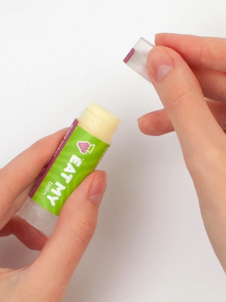 Бальзам для губ с ароматом виноградного сорбета EAT MY BALM Grape Sorbet