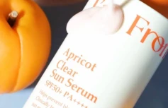 Солнцезащитное молочко с экстрактом абрикоса I'm from Apricot Clear Sun Serum SPF50+ PA++++
