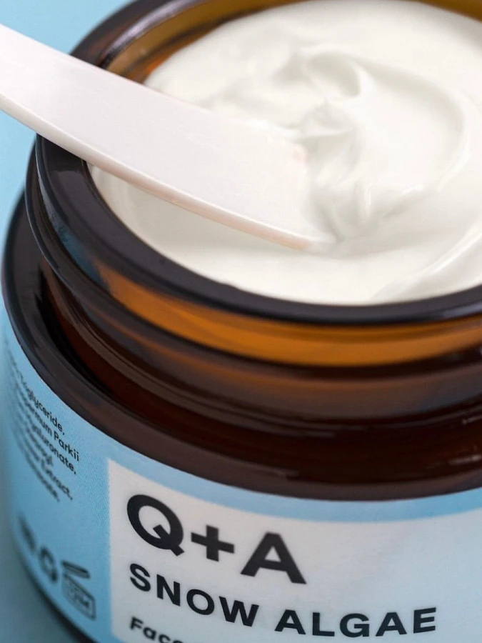 Укрепляющий крем для лица с экстрактом снежных водорослей Q+A Snow Algae Intensive Face Cream