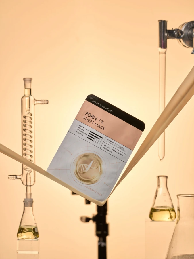 Восстанавливающая тканевая маска с ПДРН для упругости кожи Derma Factory PDRN 1% Sheet Mask