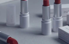 Помада для губ с полуматовым финишем INGA Powder Blur Lipstick Pink In The City