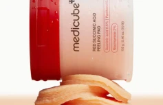 Противовоспалительные пилинг-пэды с янтарной кислотой Medicube Red Succinic Acid Peeling Pad