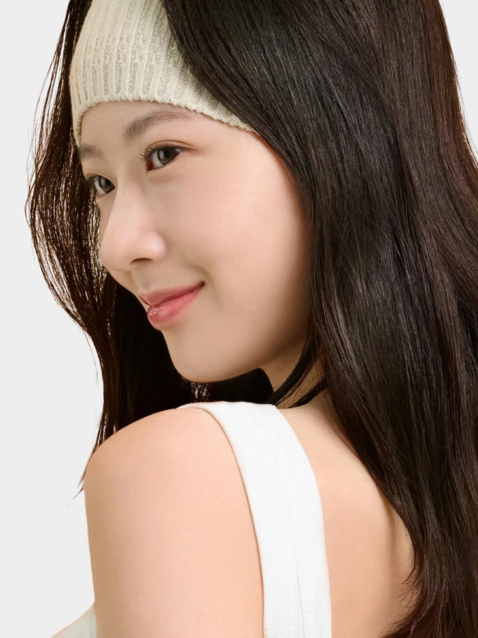 Невесомый тональный крем с фактором защиты от солнца Frudia Bare Skin Foundation Free Sun SPF50+PA++++