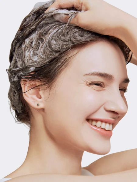 Себорегулирующий шампунь с растительными экстрактами APOTHE Sebum Control Shampoo