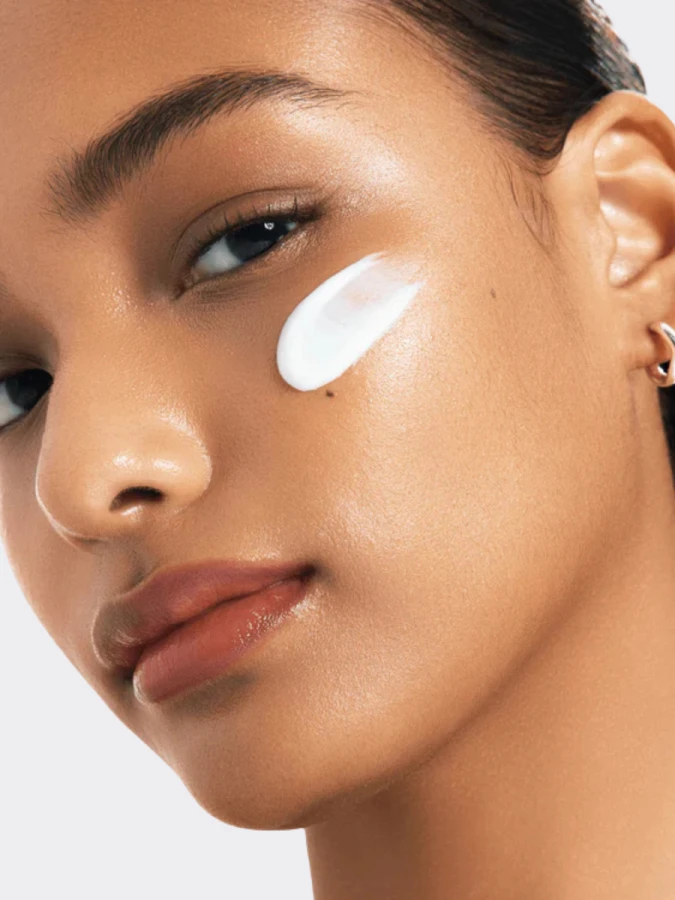 Увлажняющий солнцезащитный крем ANUA Zero-Cast Moisturizing Finish Sunscreen SPF50