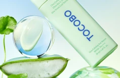 Солнцезащитный лосьон для лица с экстрактом центеллы TOCOBO Cica Calming Sun Serum SPF50+ PA++++