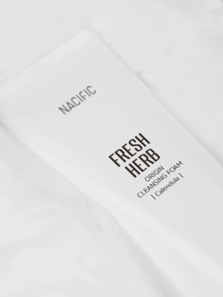 Освежающая пенка для умывания с календулой Nacific Fresh Herb Origin Cleansing Foam Calendula Освежающая пенка для умывания с календулой Nacific Fresh Herb Origin Cleansing Foam Calendula
