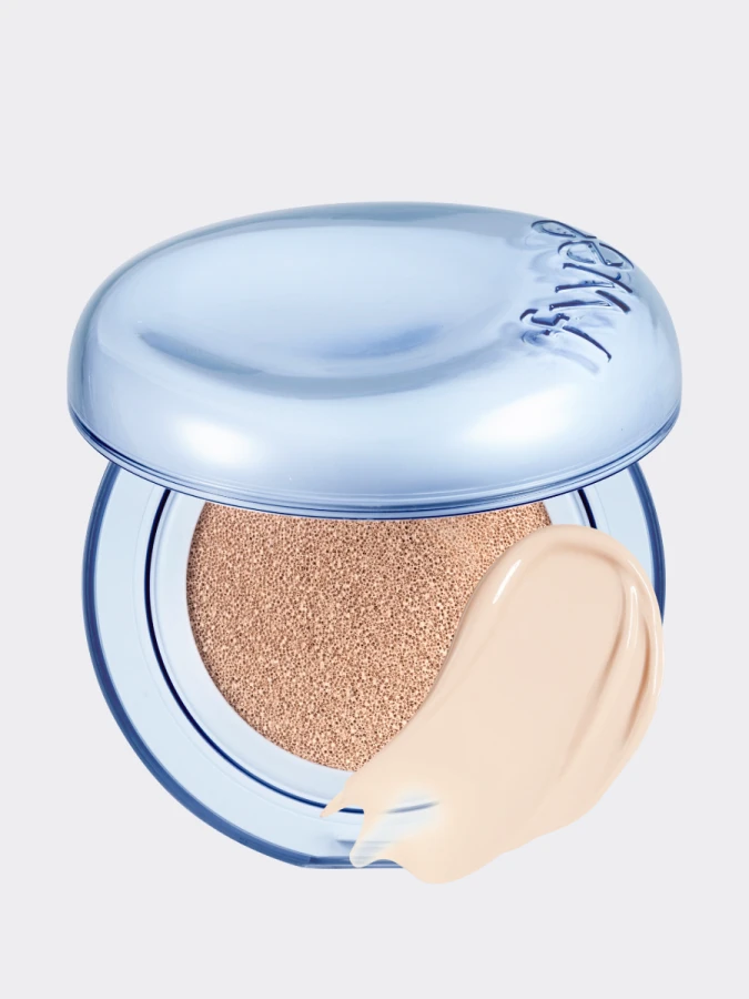 Тональный кушон с сияющим финишем fwee Cushion Glass Natural 01 Fair Glass