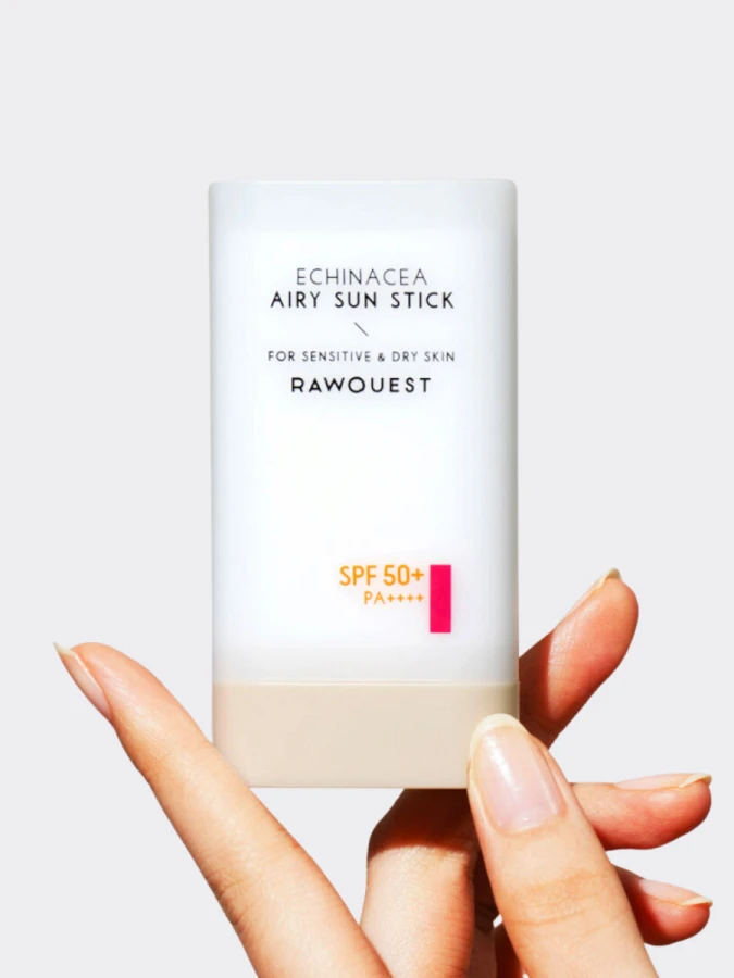 Солнцезащитный стик с экстрактом эхинацеи RAWQUEST Echinacea Airy Sun Stick SPF50+ PA++++