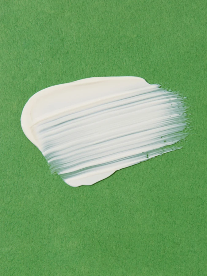 МИНИ Солнцезащитный крем с экстрактом чайного дерева Papa Recipe Tea Tree Control Mild Sun Cream SPF50+ PA++++