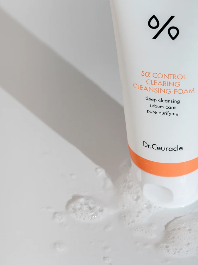 Успокаивающая пенка для умывания для проблемной кожи Dr.Ceuracle  5α Control Clearing Cleansing Foam
