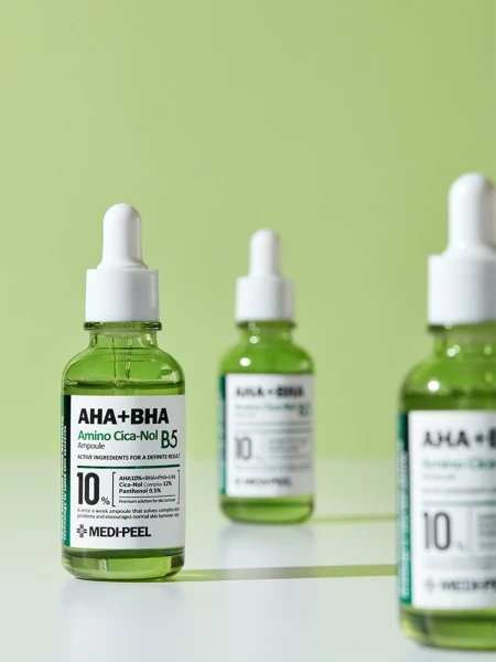 Обновляющая сыворотка с комплексом кислот и экстрактом центеллы MEDI-PEEL AHA BHA Amino Cica-Nol B5 Ampoule Обновляющая сыворотка с комплексом кислот и экстрактом центеллы MEDI-PEEL AHA BHA Amino Cica-Nol B5 Ampoule