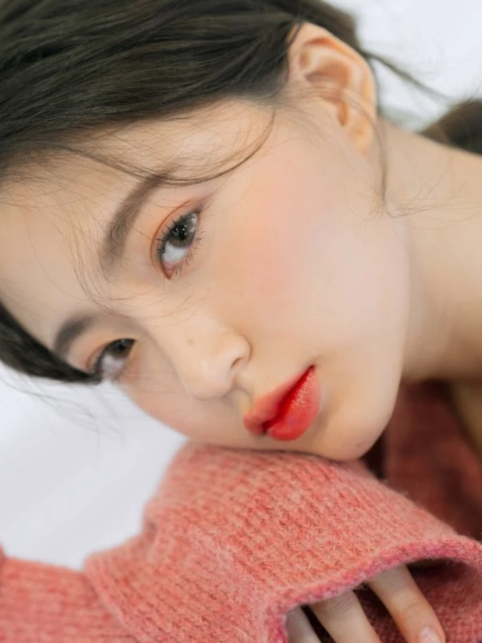 Сочный глянцевый пигмент для губ с коралловым оттенком личи rom&nd Juicy Lasting Tint 09 Litchi Coral