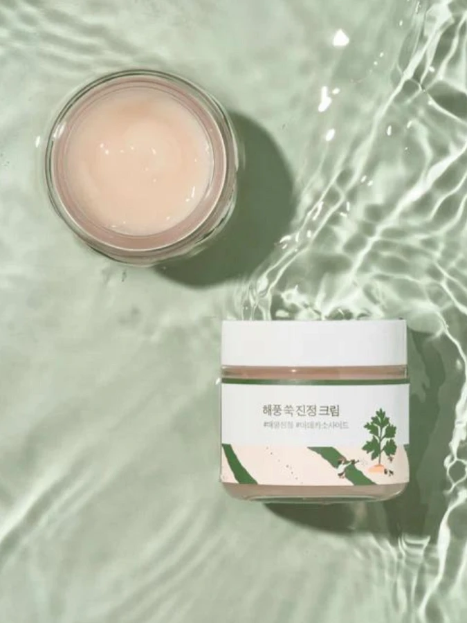 Успокаивающий крем с экстрактом полыни Round Lab Mugwort Calming Cream