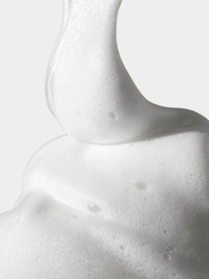 Противовоспалительная пенка для умывания с салициловой кислотой Medicube Red Foam Cleanser