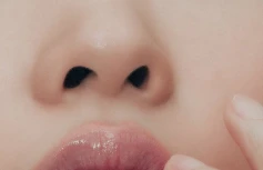 Увлажняющее молочко-праймер для губ ALTERNATIVE STEREO Lip Potion Steaming Milk