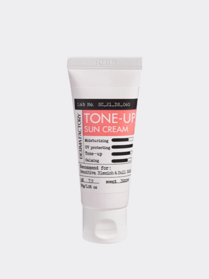 Солнцезащитный крем с каламином Derma Factory Inorganic Tone-Up Sun Cream SPF50+ PA++++