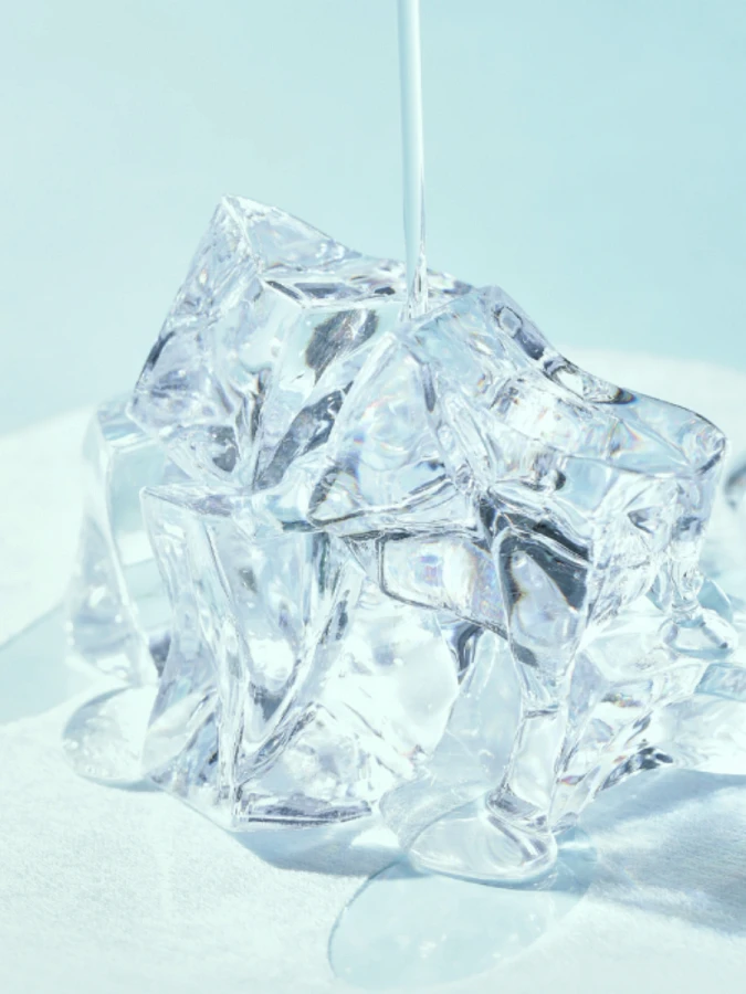 Охлаждающая тканевая маска для лица с экстрактом алоэ Ma:nyo Factory Aloe Cooling Mask