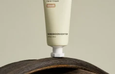 Увлажняющий крем для рук с древесным ароматом Sungboon Editor Woody & Ginger Handcream