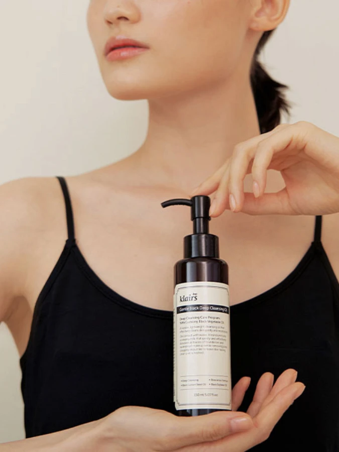 Гидрофильное масло Dear, Klairs Gentle Black Deep Cleansing Oil