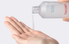 Отшелушивающий тонер с комплексом кислот и экстрактом лимона TOCOBO AHA BHA Lemon Toner