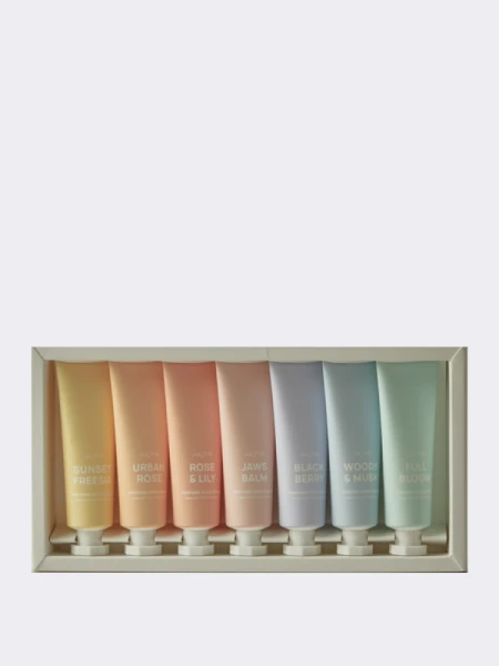 Набор парфюмированных кремом для рук JUL7ME Perfume Hand Cream Gift Set We Love Набор парфюмированных кремом для рук JUL7ME Perfume Hand Cream Gift Set We Love