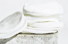 Отшелушивающие тонер-пэды с экстрактом хауттюйнии Celimax Ji Woo Gae Heartleaf BHA Peeling Pad