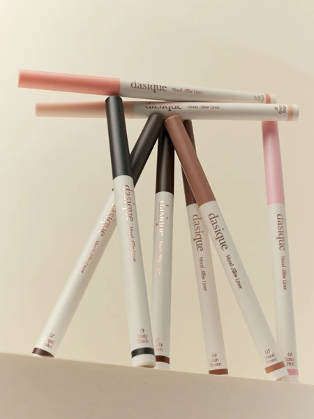 Ультратонкий карандаш для век в кремово-бежевом оттенке Dasique Mood Slim Liner #06 Cream Beige