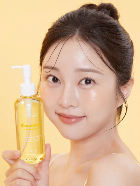 Антиоксидантное гидрофильное масло с глутатионом VT Glutathione Glow Cleansing Oil
