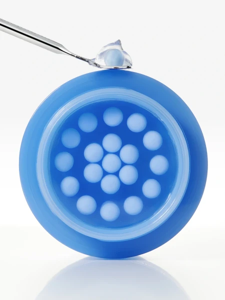 Увлажняющий капсульный крем с гиалуроновой кислотой и пантенолом Medicube Hyaluronic Moisturizing Capsule Cream