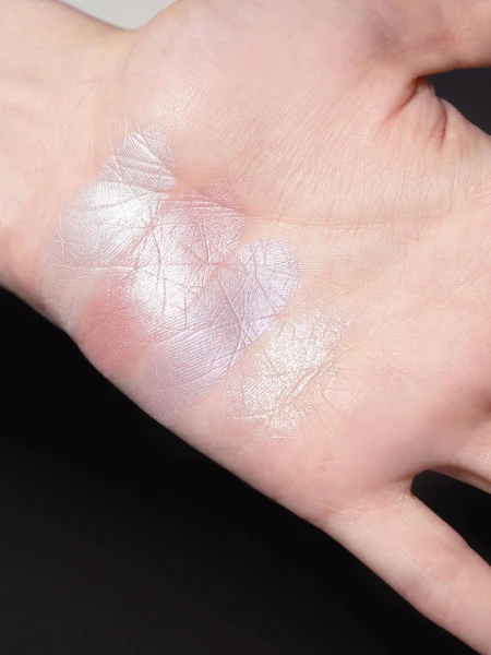 Многофункциональная палетка-хайлайтер Huemi Multi-Use Glow On Palette №01 Full Glam