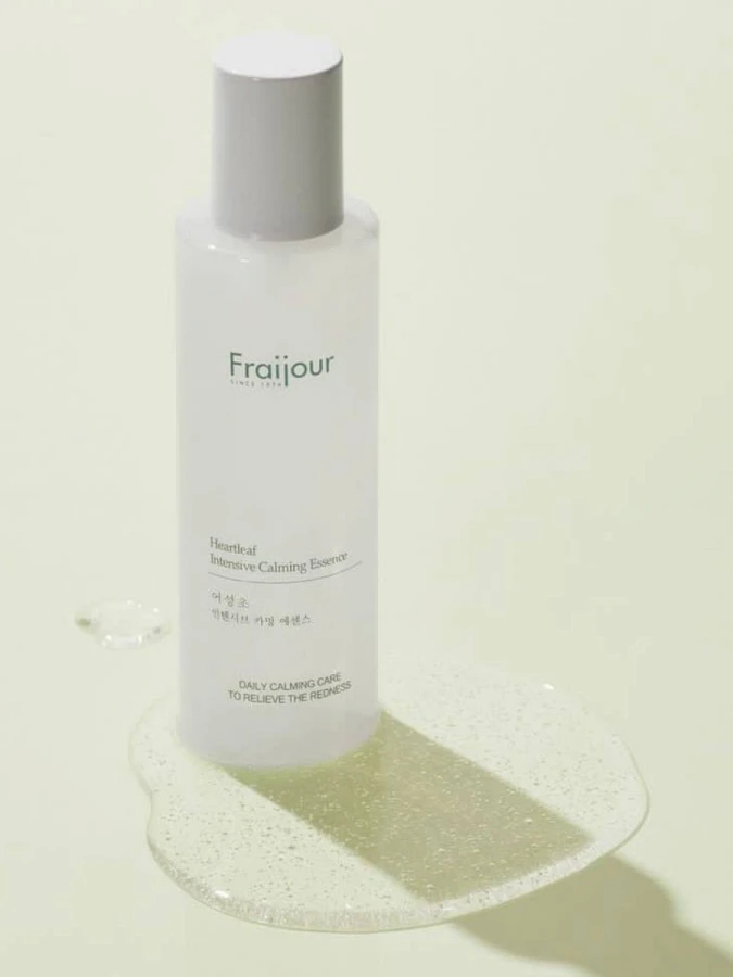 Успокаивающая эссенция для лица с экстрактом хауттюйнии Fraijour Heartleaf Intensive Calming Essence
