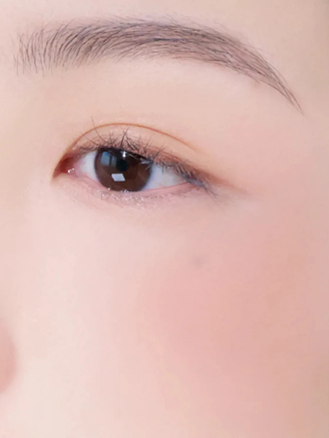 Двойные мягкие румяна с муссовой текстурой fwee Mellow Dual Blush RS02 Humming Talk